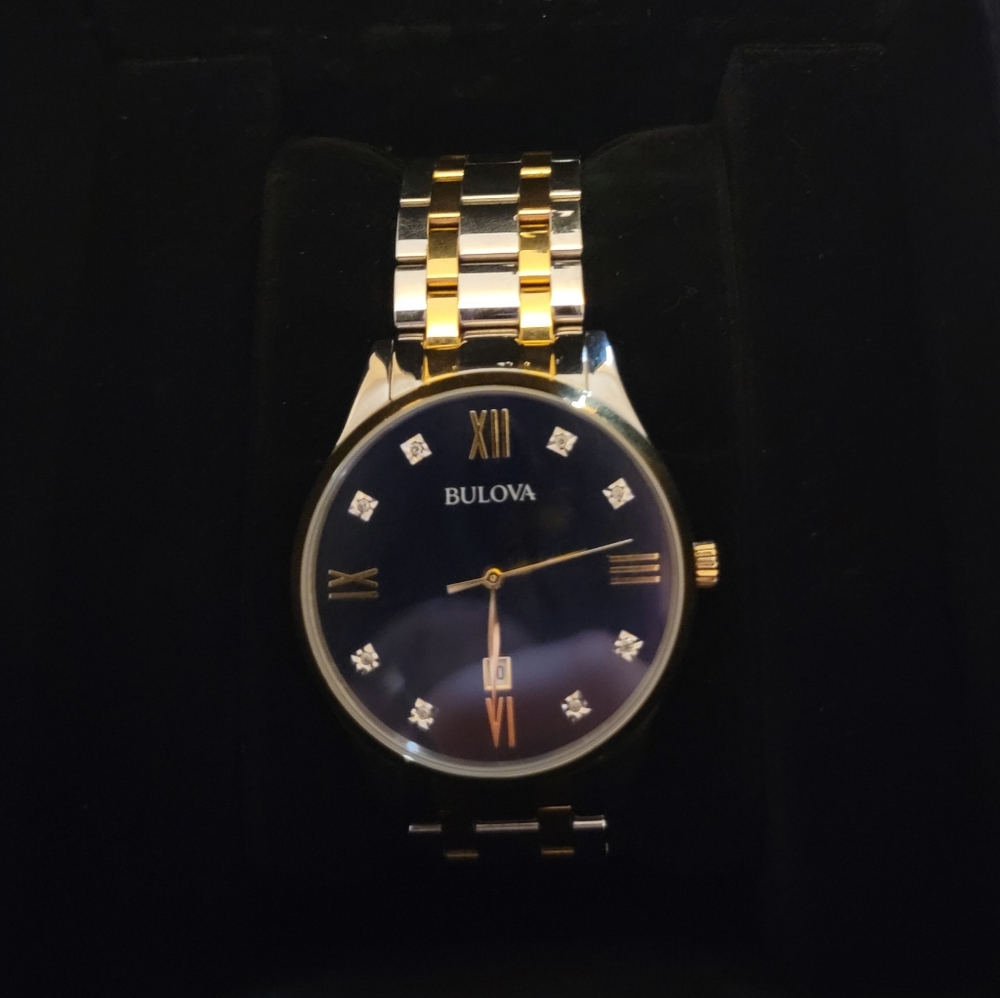 Bulova Classic DIAMOND Watch